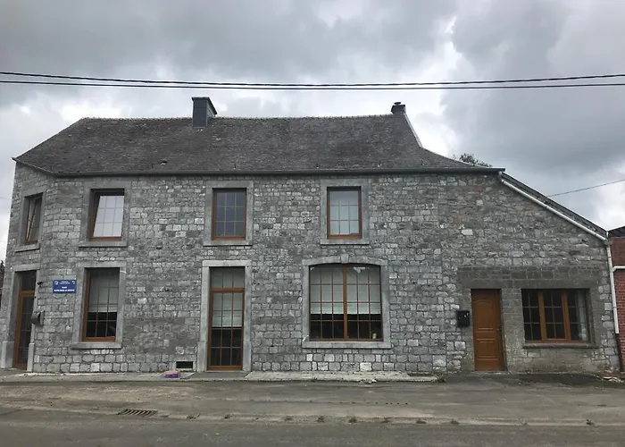 Petite maison à la campagne